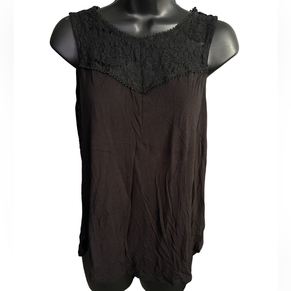 H&M Women’s Sleeveless Top with Lace Detail